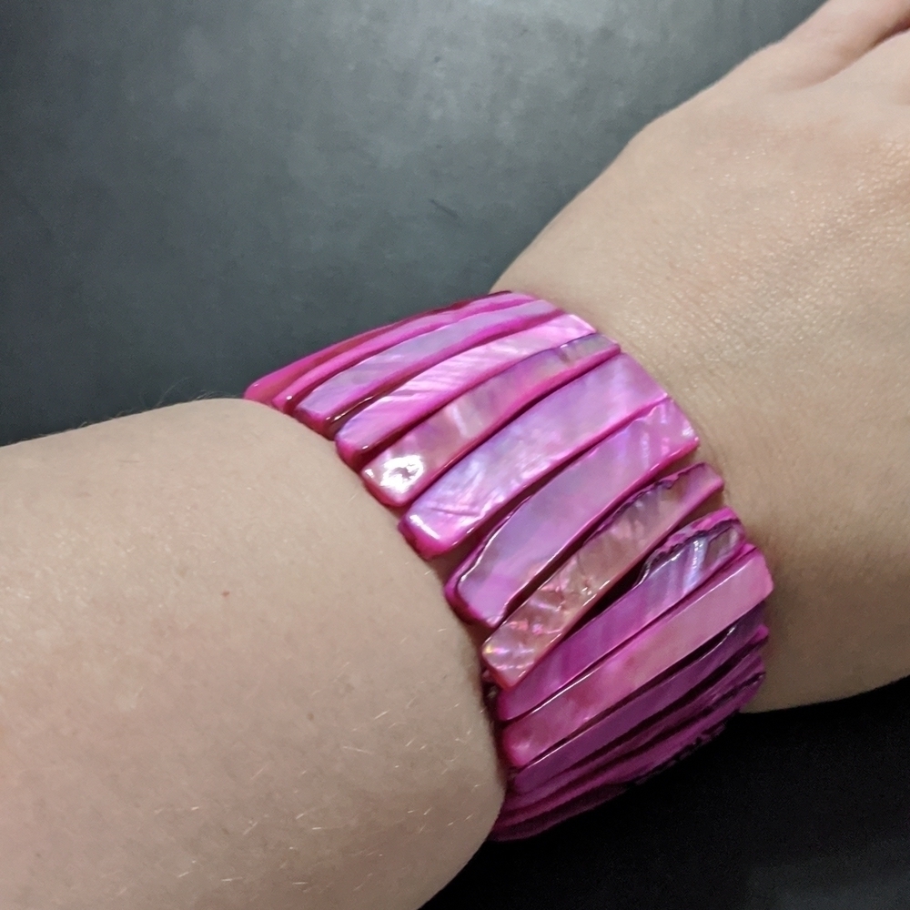 𝅺Pink Fuchsia Natural Shell Spear Stretchy Elastic Statement Bracelet